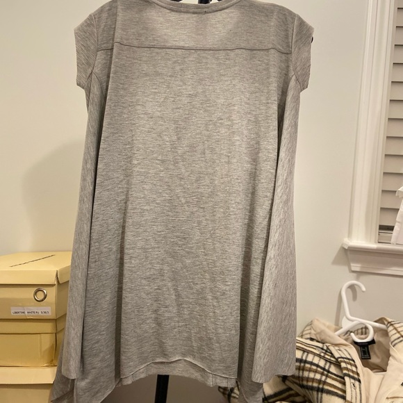 NWOT BDG T-SHIRT DRESS - Picture 3 of 6